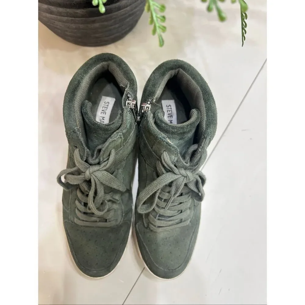 Steve Madden Women's Suede Hidden Wedge Noah Ankle Boots Olive Green Size 8